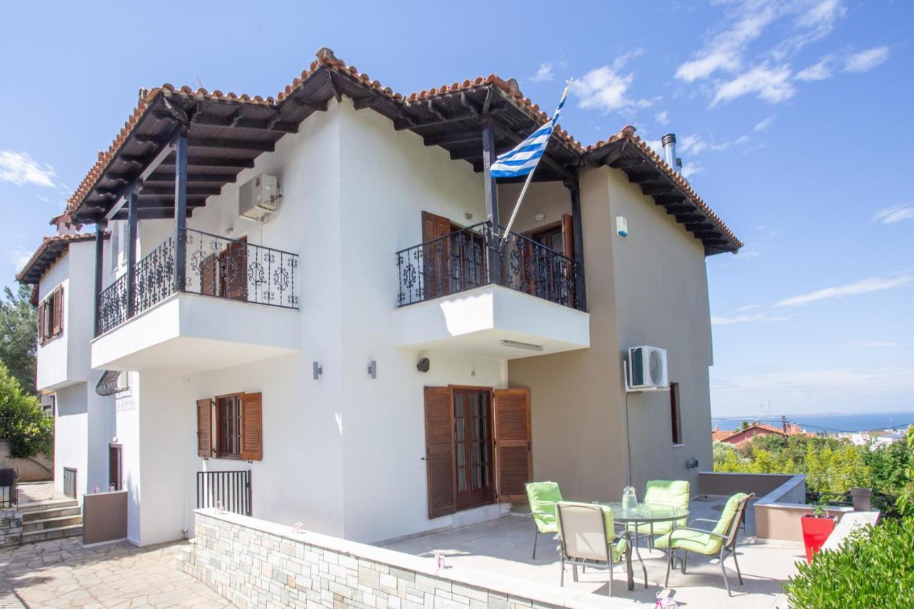 Villa Hillock: Traditional Luxury with Garden for Gatherings Thessaloniki Exterior photo
