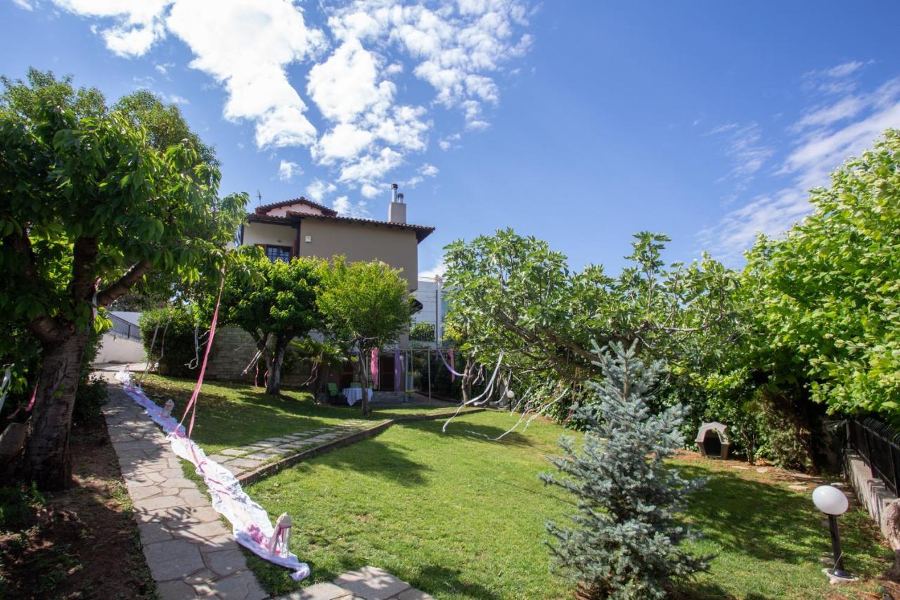 Villa Hillock: Traditional Luxury with Garden for Gatherings Thessaloniki Exterior photo