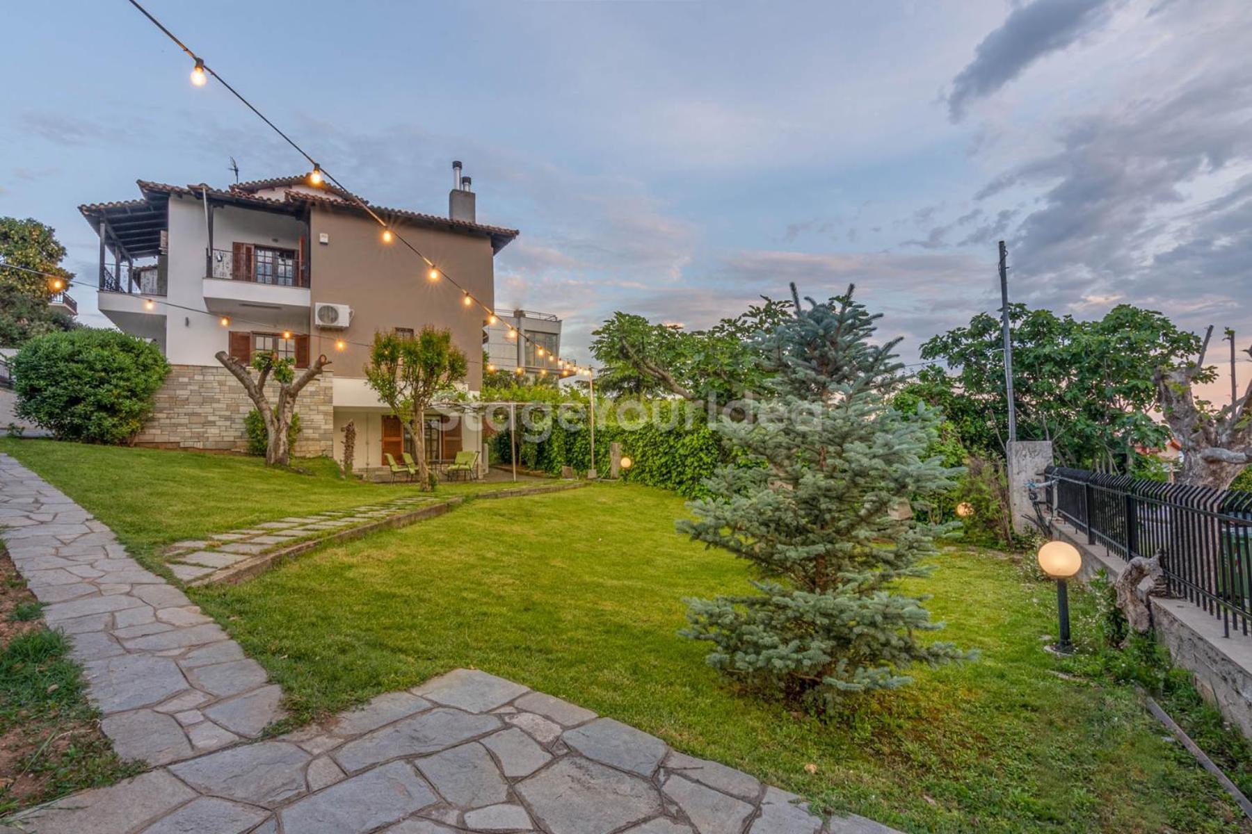 Villa Hillock: Traditional Luxury with Garden for Gatherings Thessaloniki Exterior photo