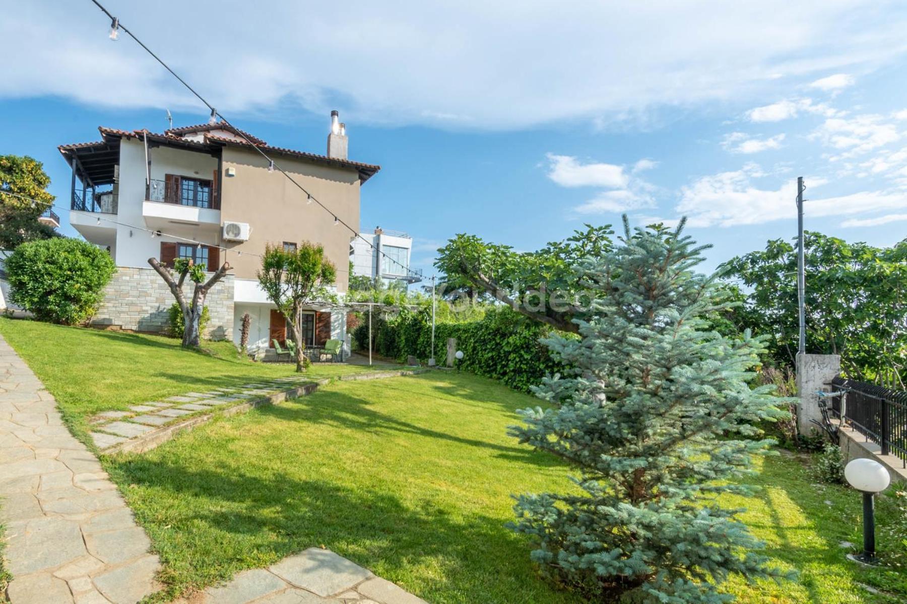 Villa Hillock: Traditional Luxury with Garden for Gatherings Thessaloniki Exterior photo